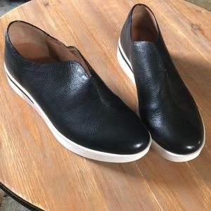 Gentle Souls Hanna Black Leather Dress Sneakers